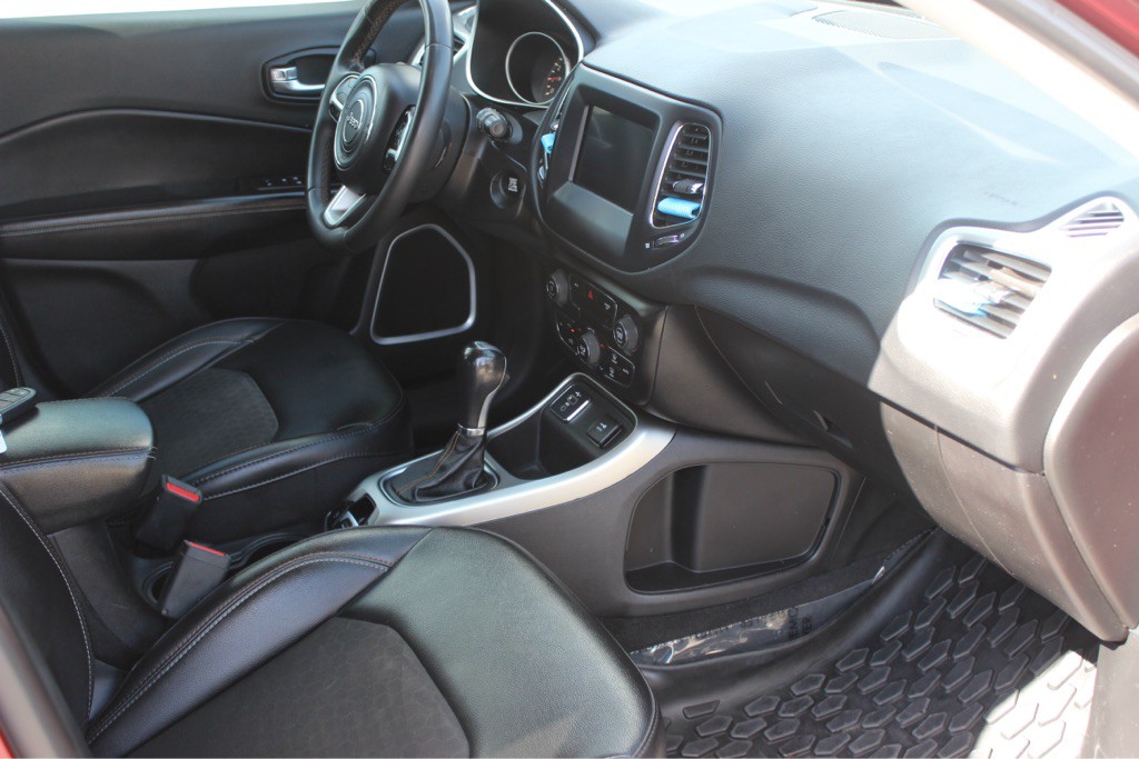 2021 Jeep Compass Image 18