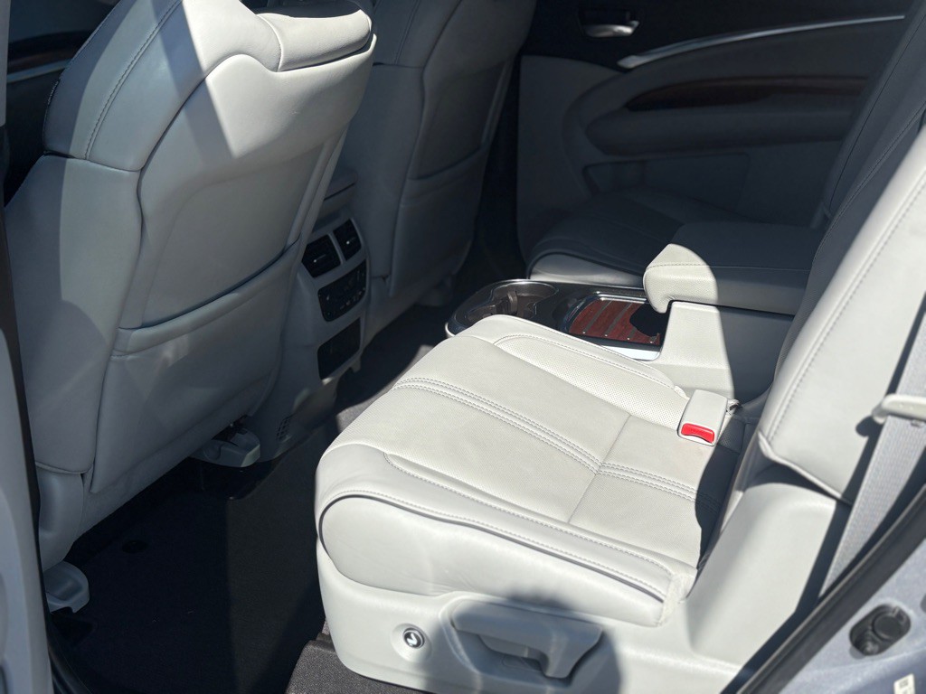 2017 Acura MDX Image 10