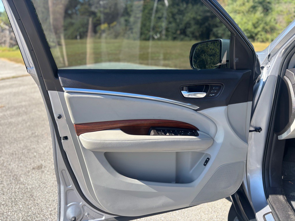 2017 Acura MDX Image 15