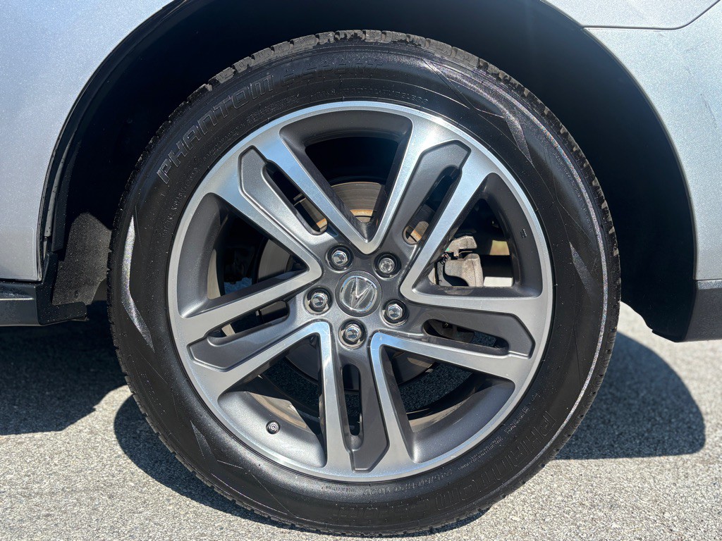 2017 Acura MDX Image 19
