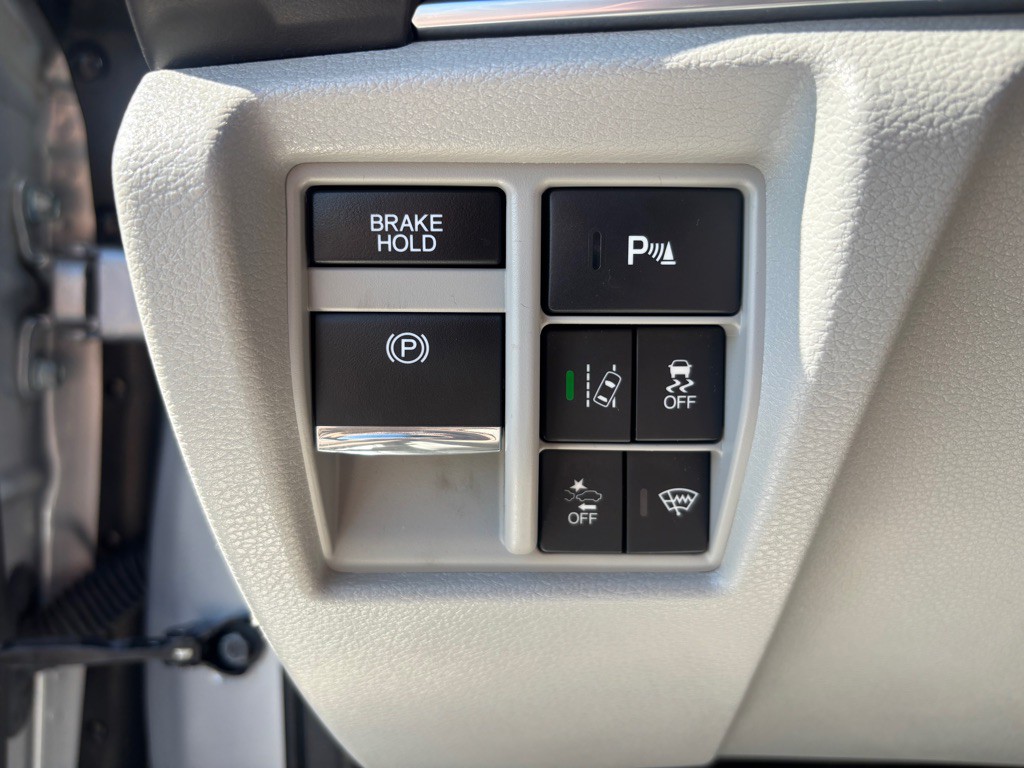2017 Acura MDX Image 25