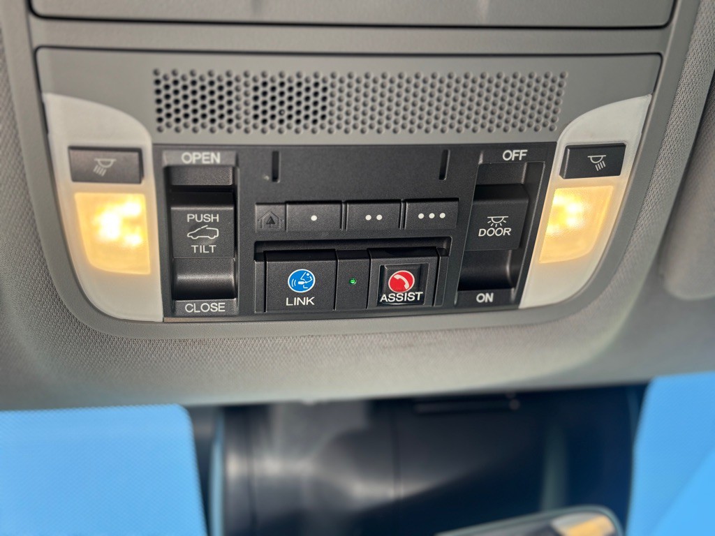 2017 Acura MDX Image 33