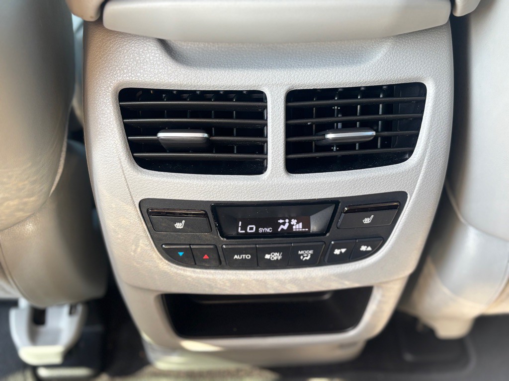 2017 Acura MDX Image 37