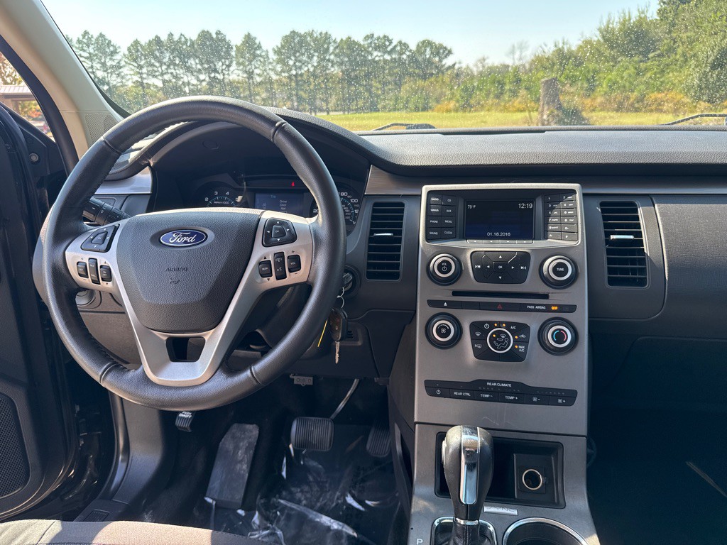 2016 Ford Flex Image 16