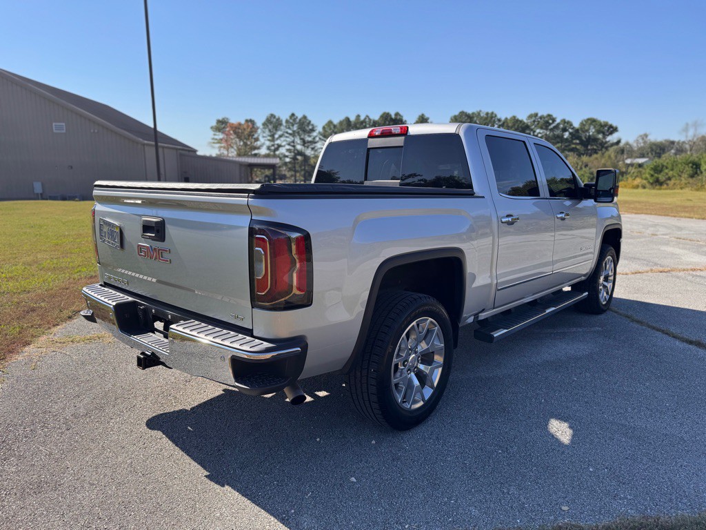 2018 GMC Sierra Image 5