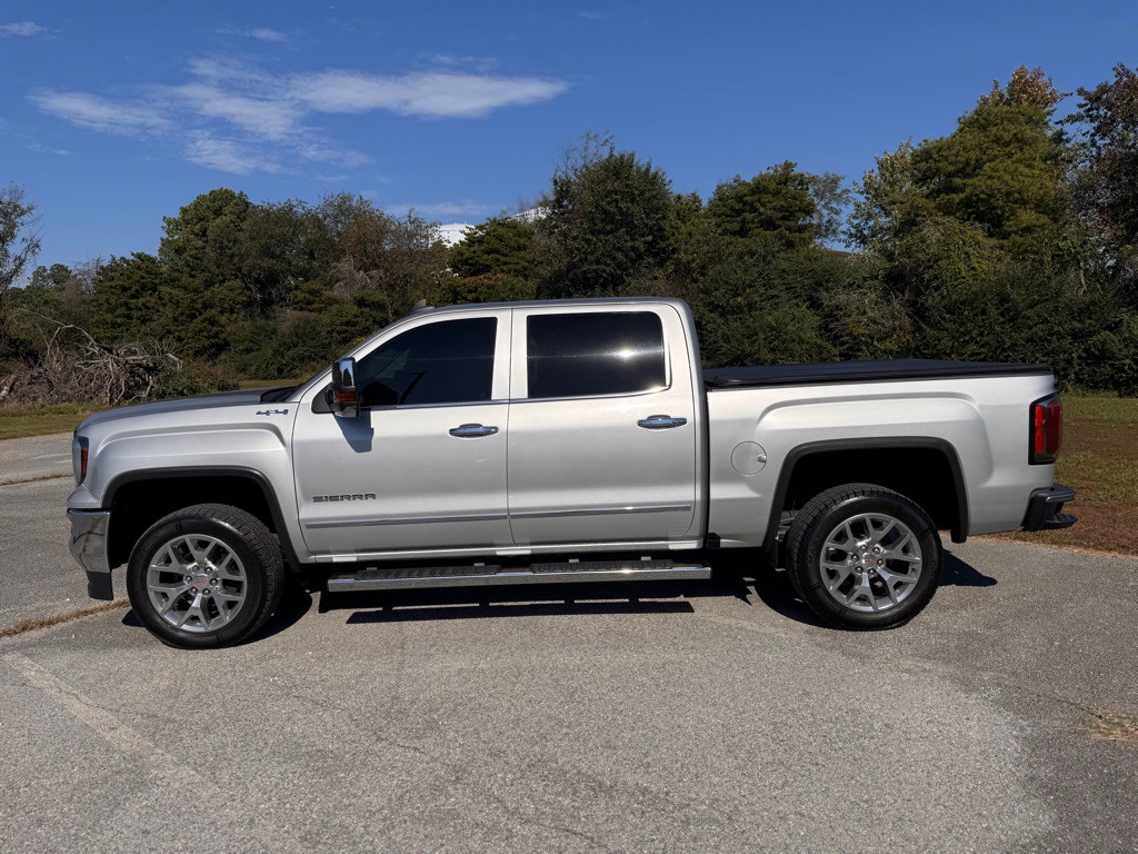 2018 GMC Sierra Image 8