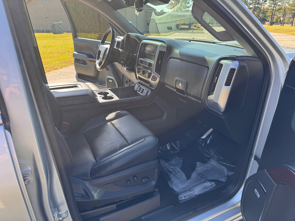 2018 GMC Sierra Image 13