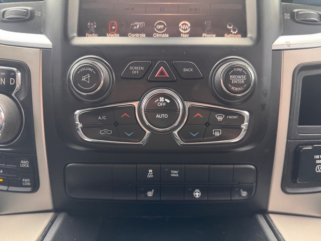 2015 RAM 1500 Image 18