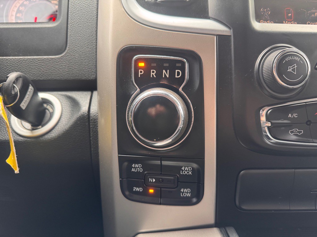 2015 RAM 1500 Image 20