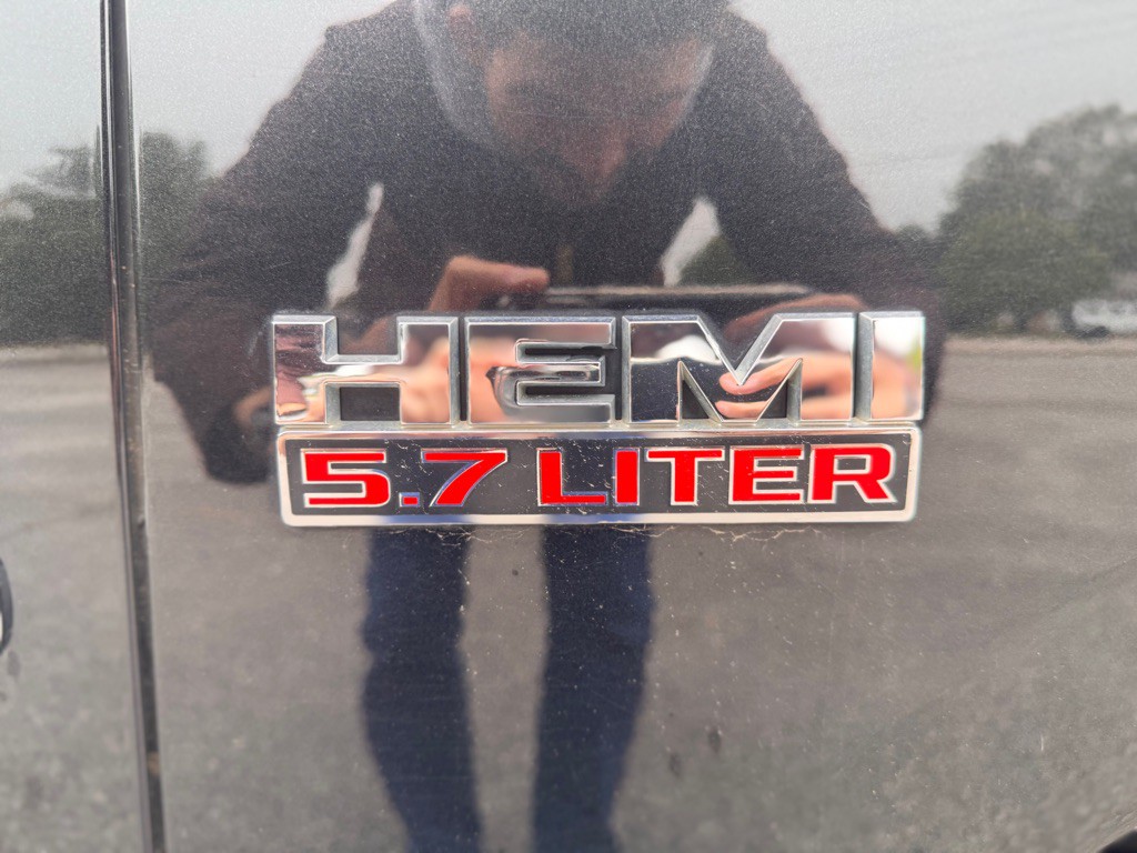 2015 RAM 1500 Image 23