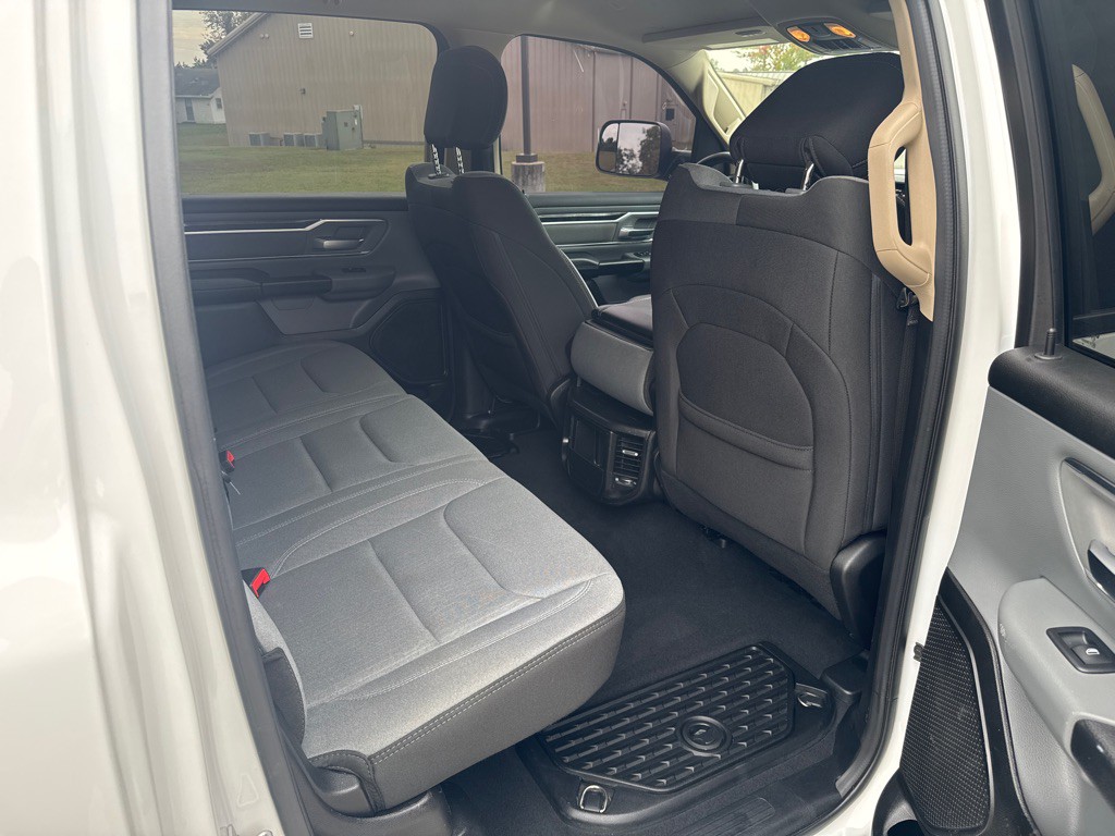 2019 RAM 1500 Image 12