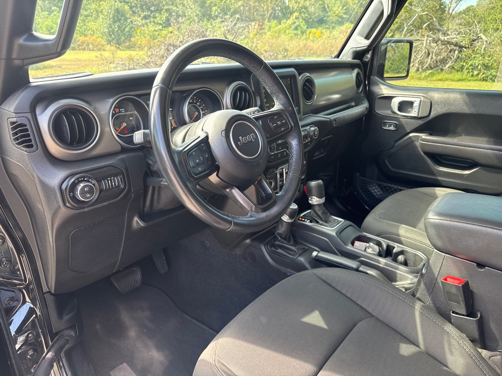 2020 Jeep Gladiator Image 14