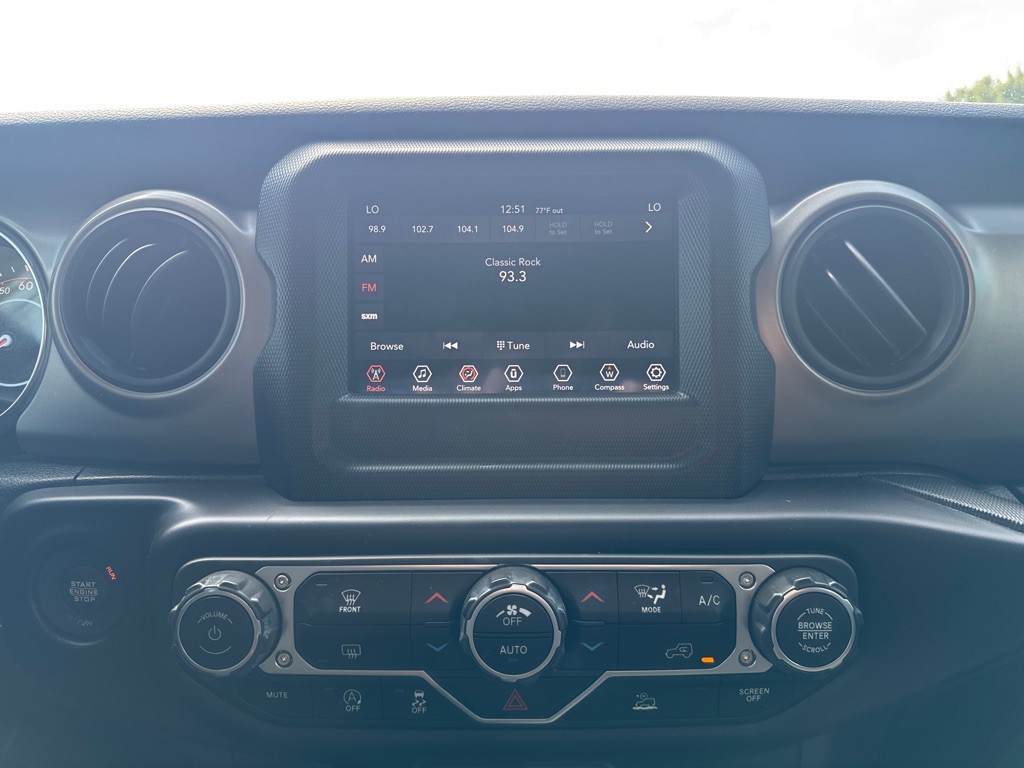 2020 Jeep Gladiator Image 21