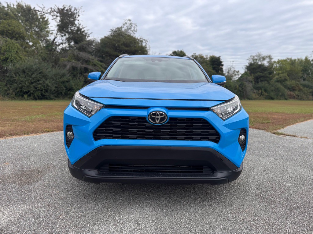 2021 Toyota Rav4 Image 2