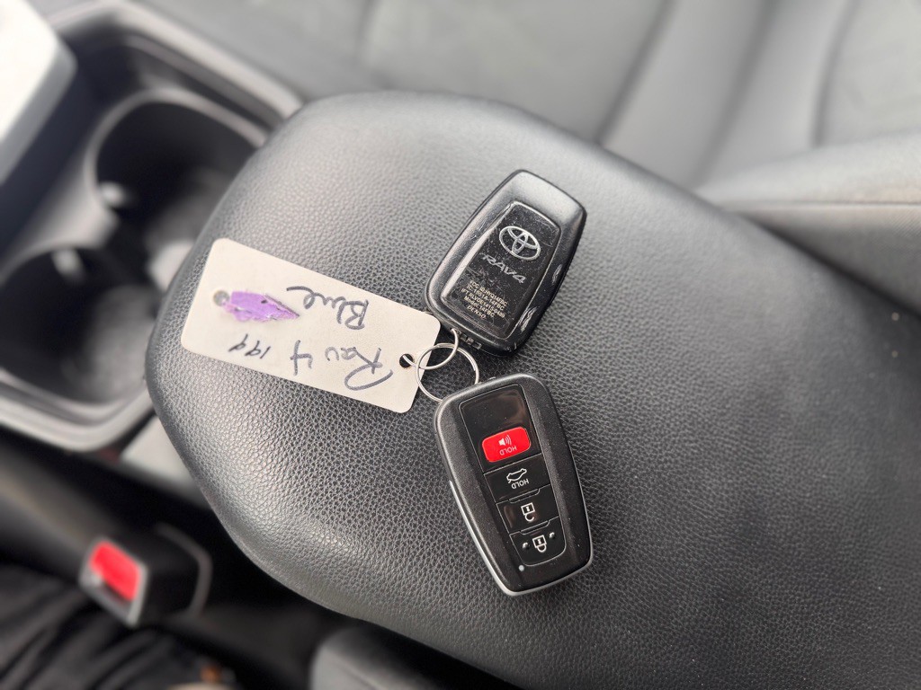 2021 Toyota Rav4 Image 26