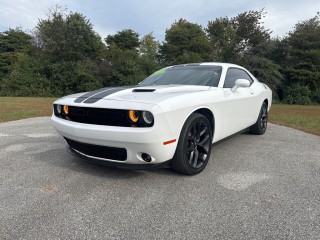 Image for 2019 Dodge Challenger SXT ID: 6931173