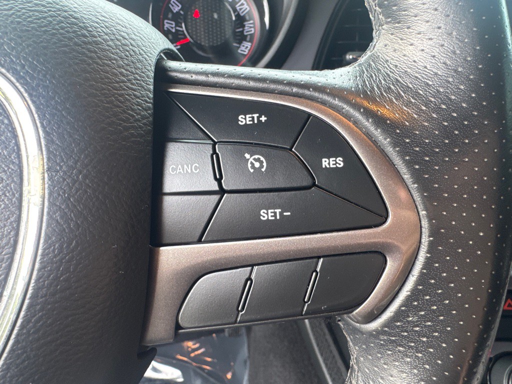 2019 Dodge Challenger Image 19