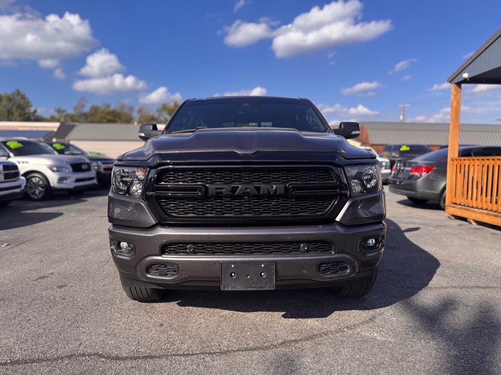 2022 RAM 1500 Image 2