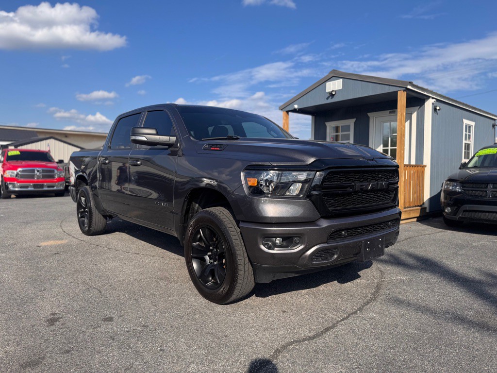 2022 RAM 1500 Image 3