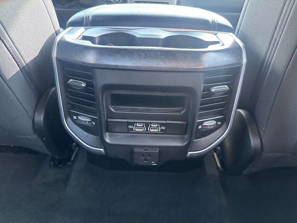 2022 RAM 1500 Image 19