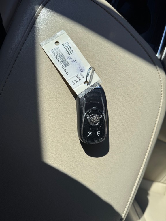 2018 Buick Enclave Image 26