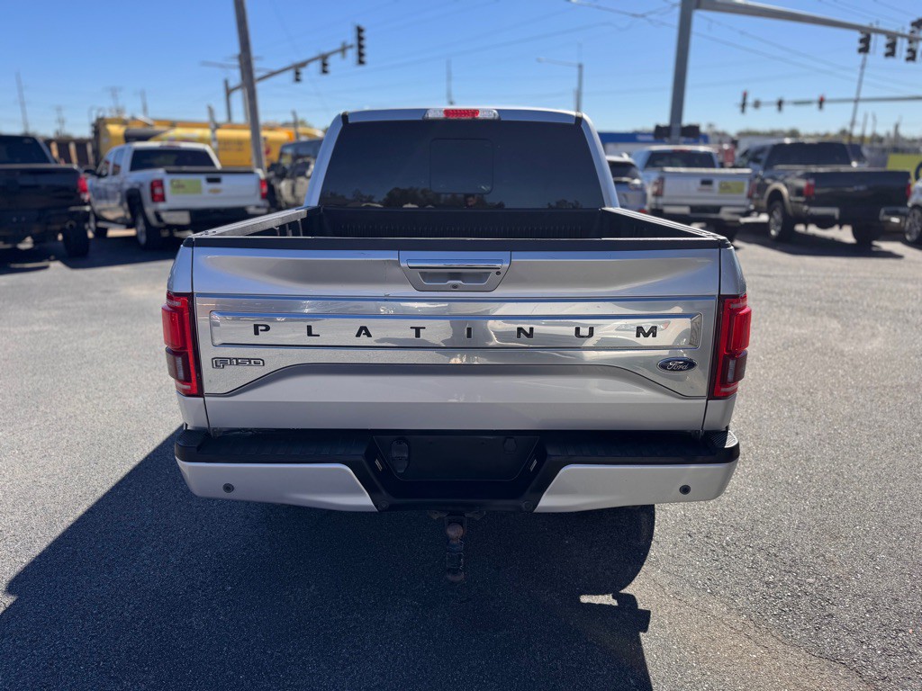 2015 Ford F-150 Image 4