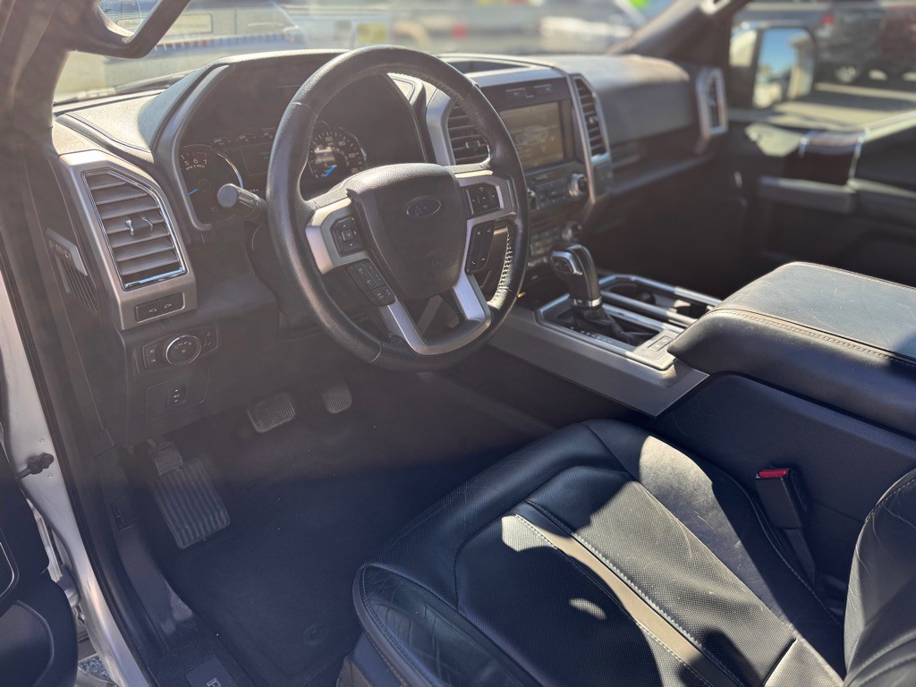 2015 Ford F-150 Image 9