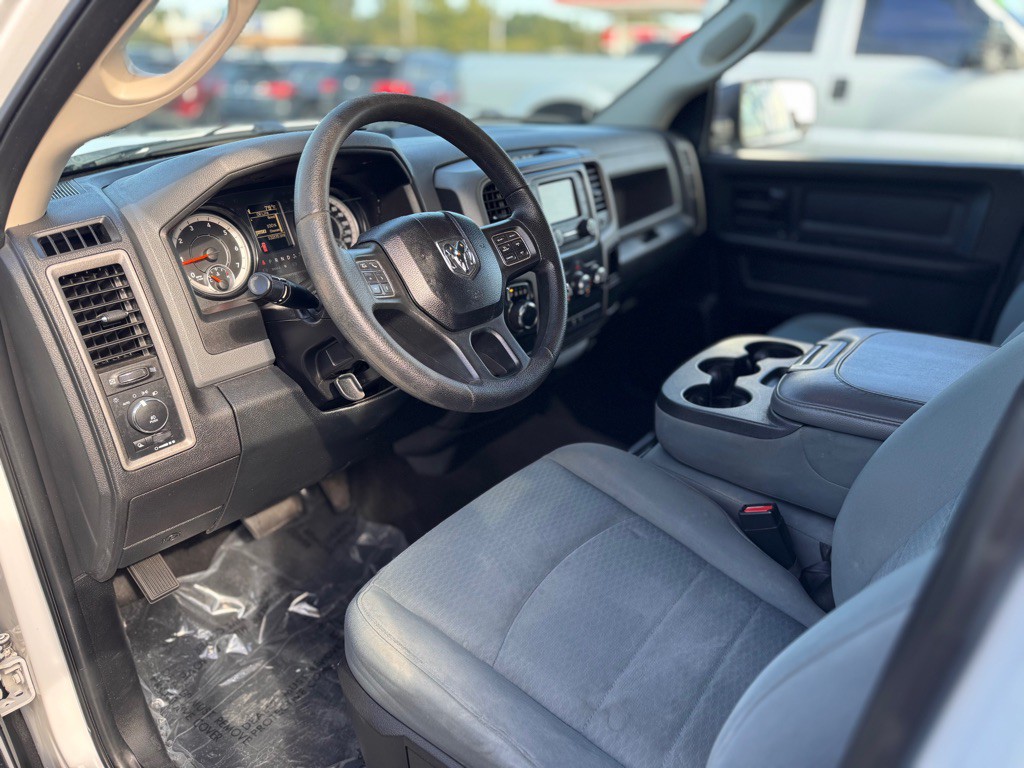 2017 RAM 1500 Image 8