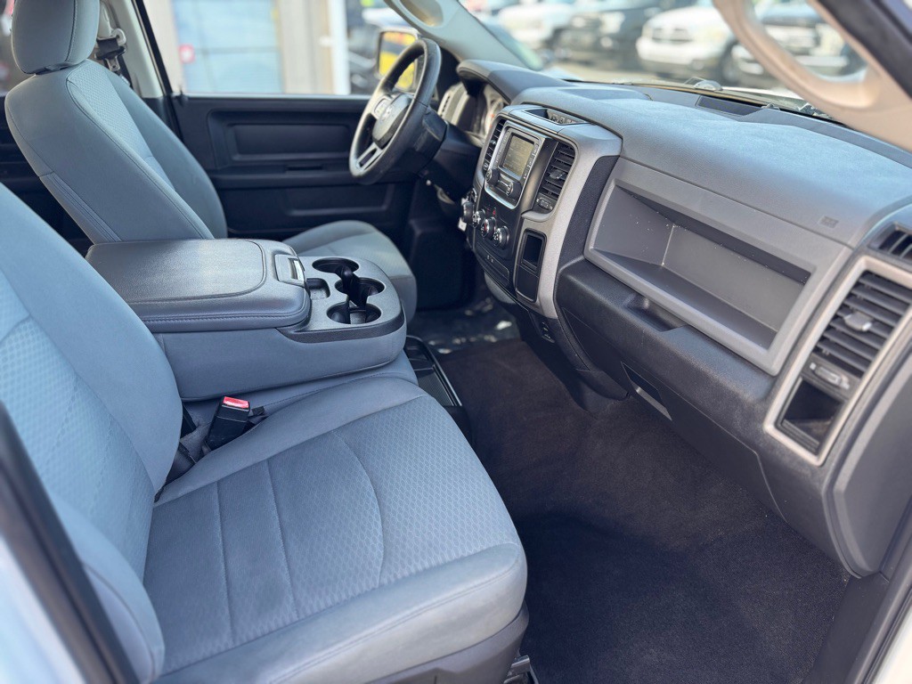 2017 RAM 1500 Image 7