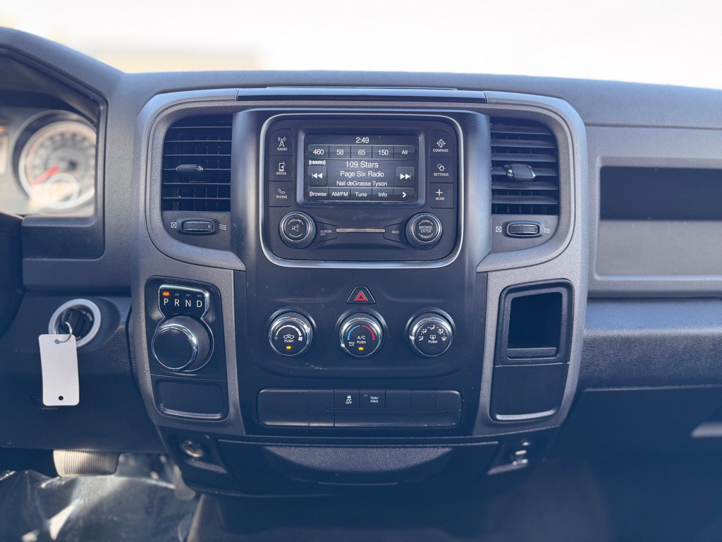 2017 RAM 1500 Image 10