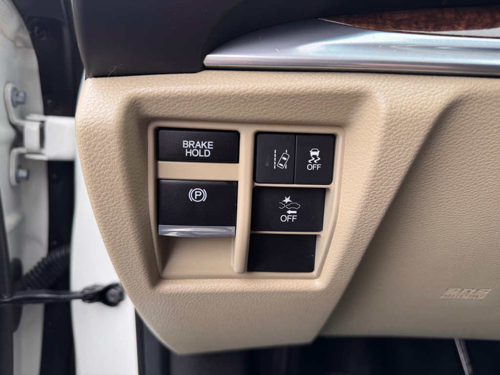 2017 Acura MDX Image 24