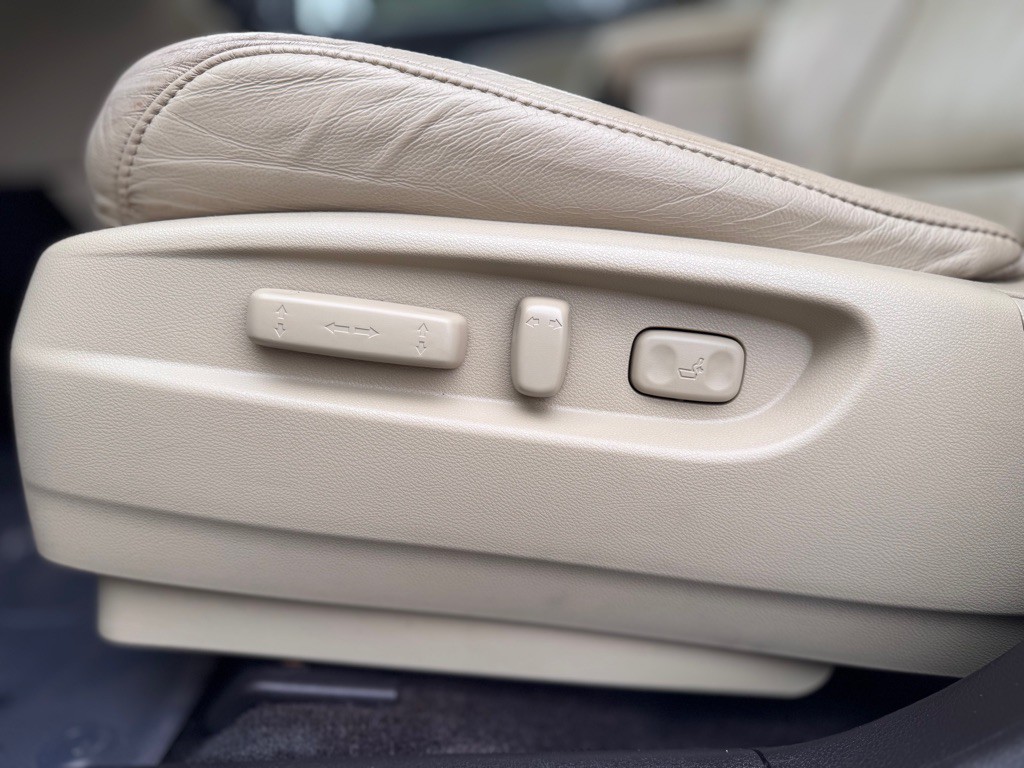 2017 Acura MDX Image 25