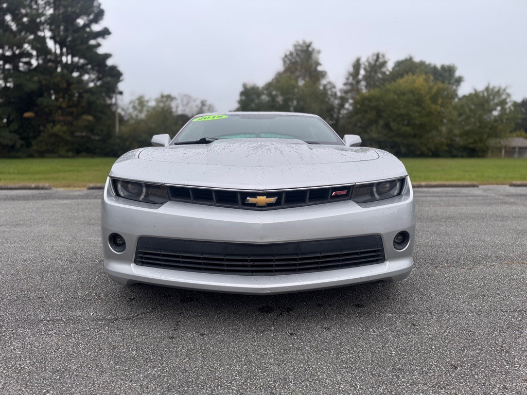 2015 Chevrolet Camaro Image 2