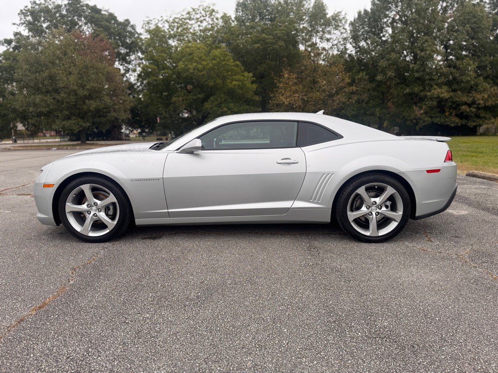 2015 Chevrolet Camaro Image 8