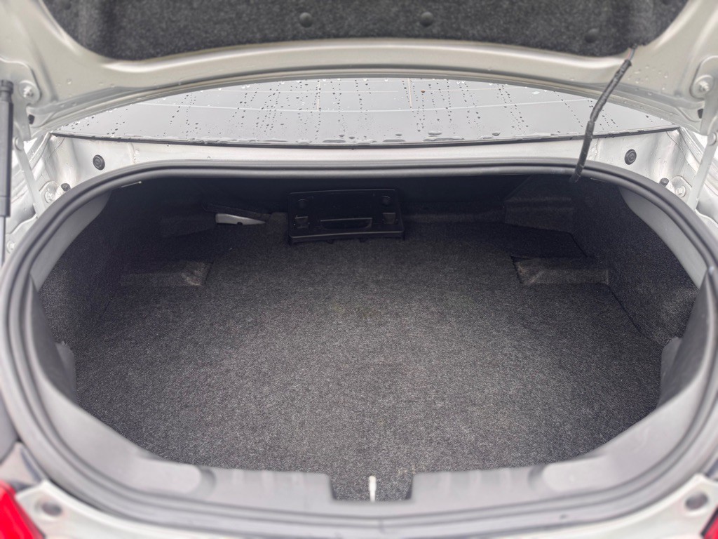 2015 Chevrolet Camaro Image 9