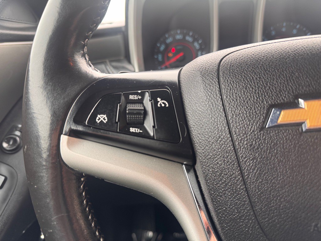 2015 Chevrolet Camaro Image 18