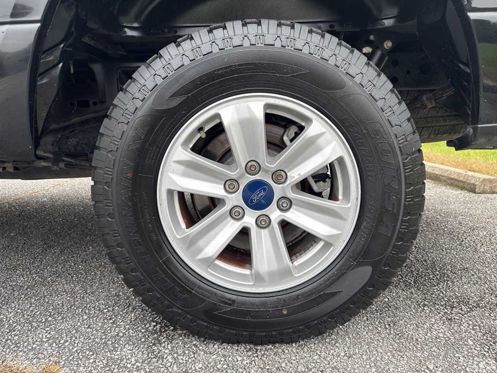 2017 Ford F-150 Image 24