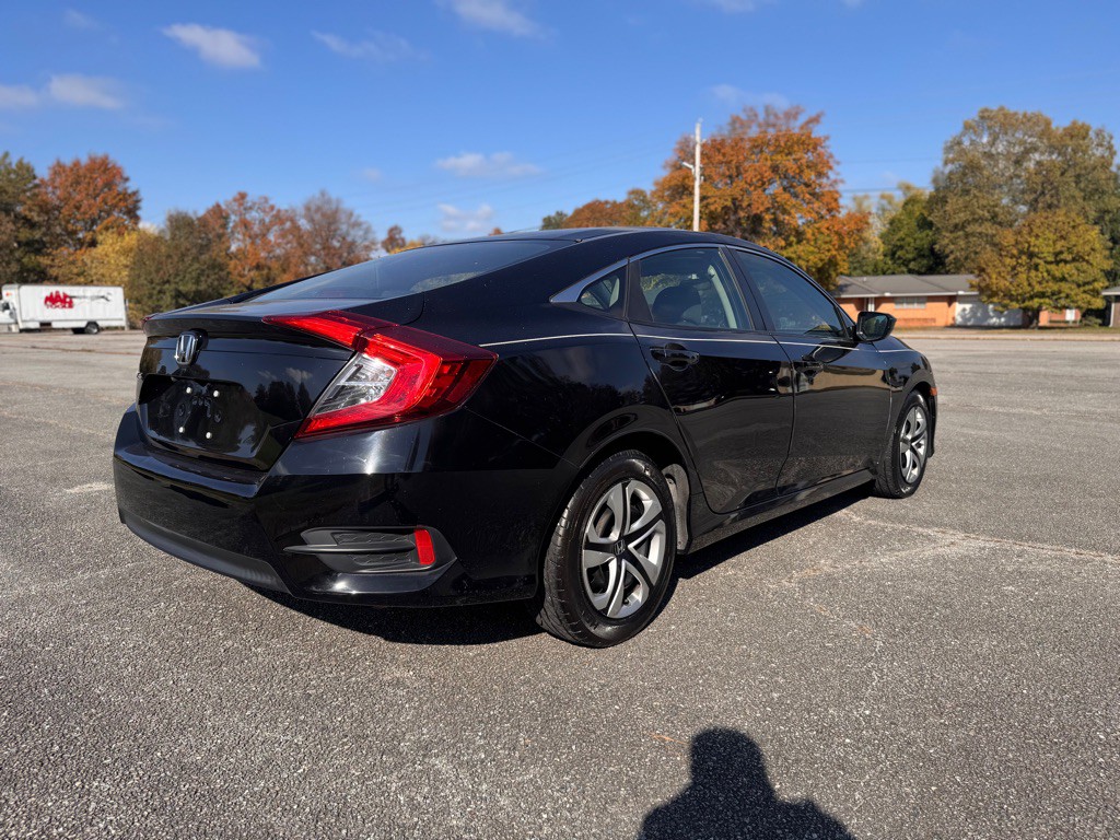 2018 Honda Civic Image 5