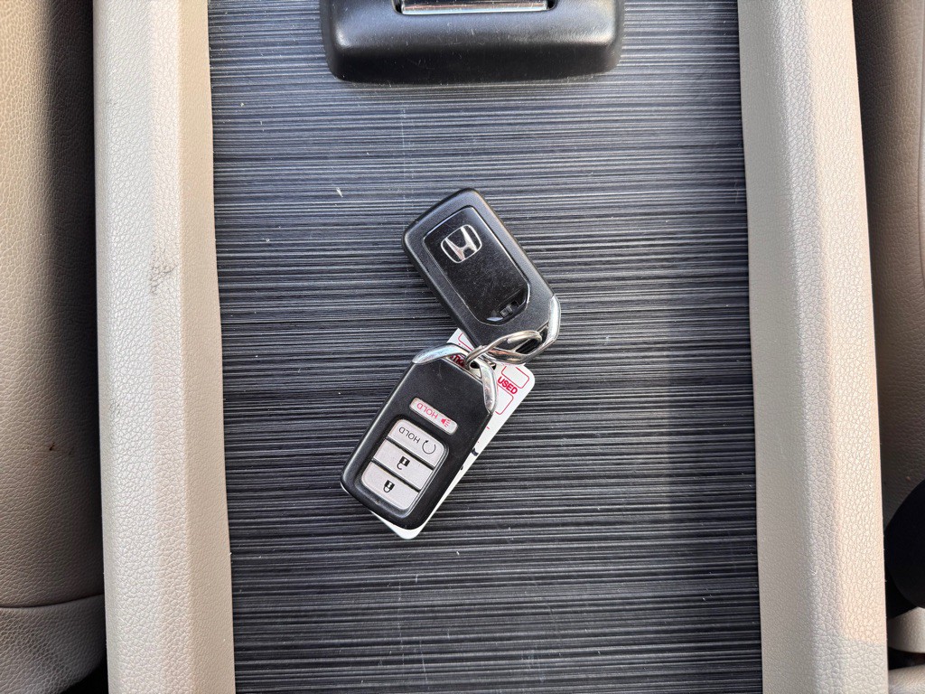 2017 Honda Ridgeline Image 30