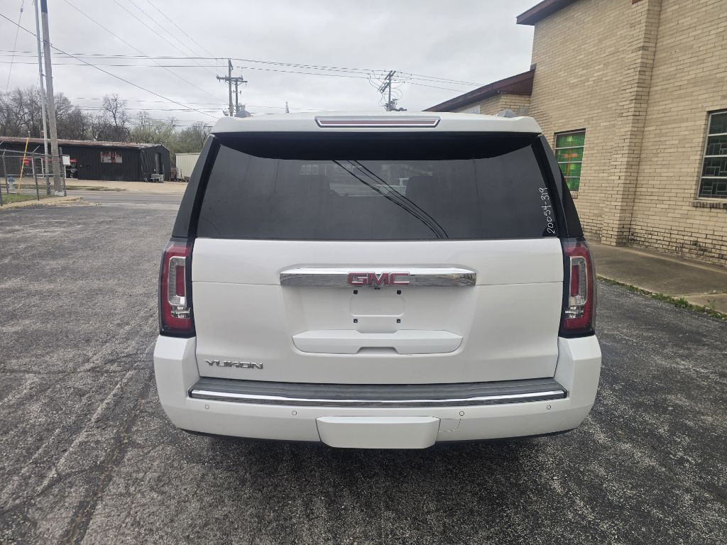 2018 GMC Yukon Image 9