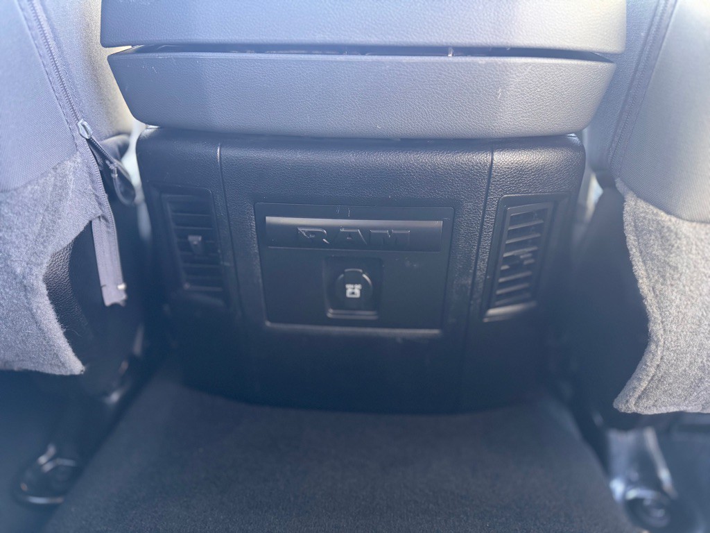 2018 RAM 1500 Image 29