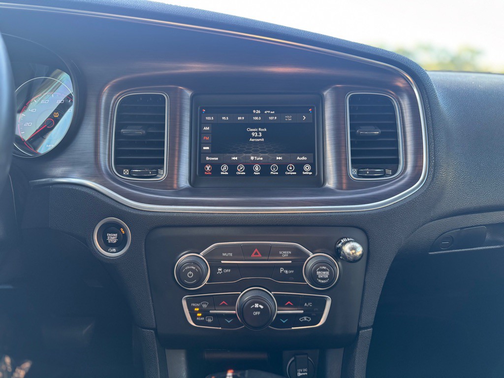 2018 Dodge Charger Image 14