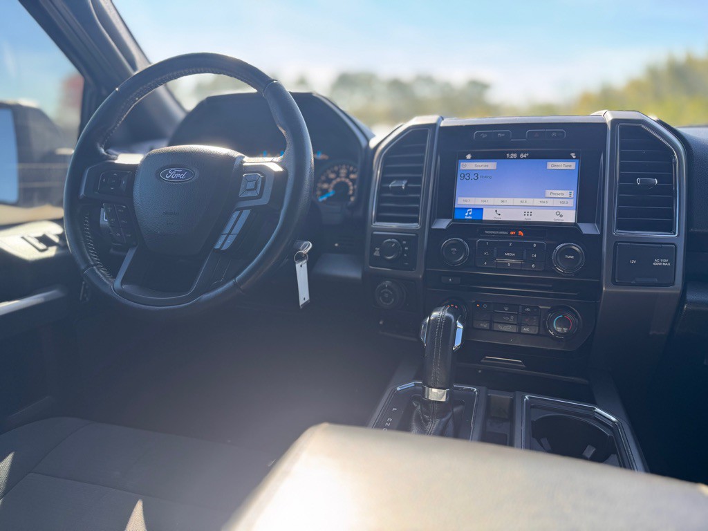 2017 Ford F-150 Image 9