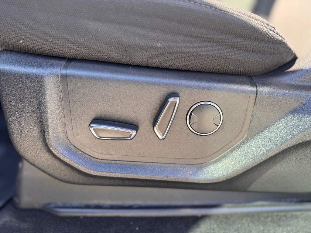 2017 Ford F-150 Image 25