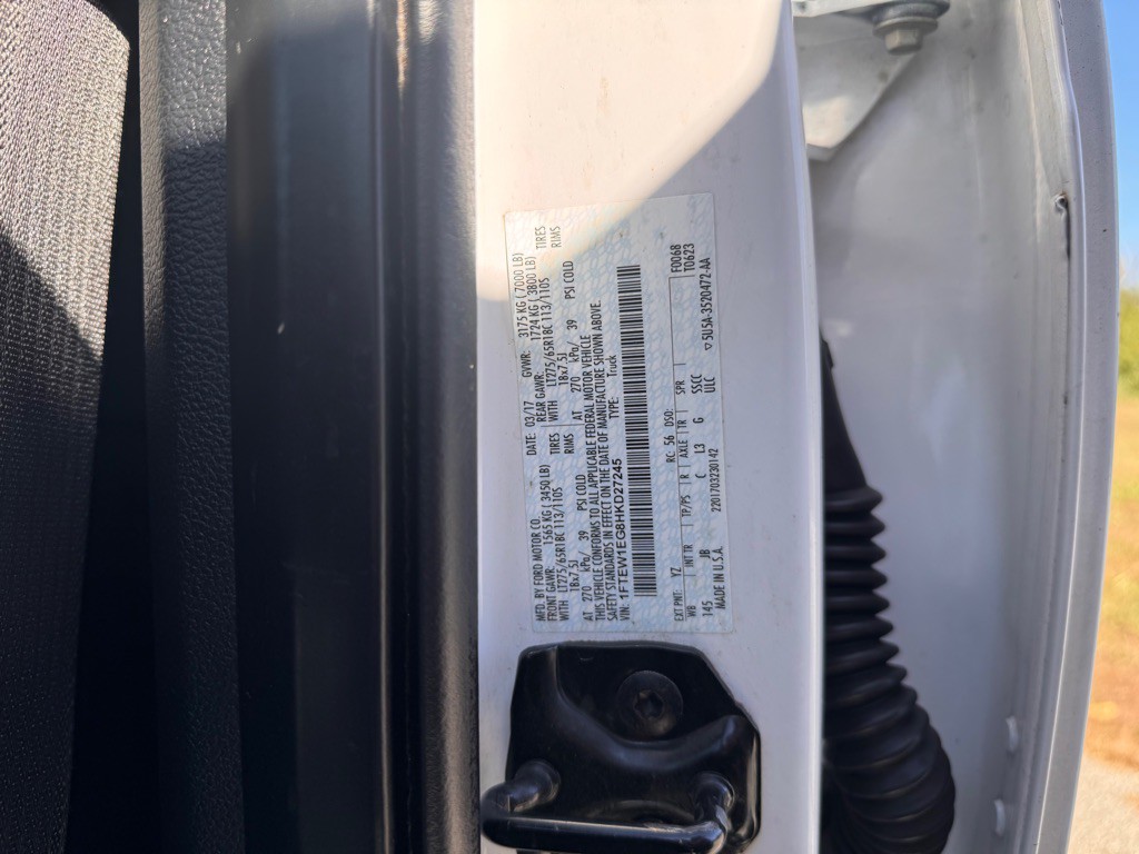 2017 Ford F-150 Image 38