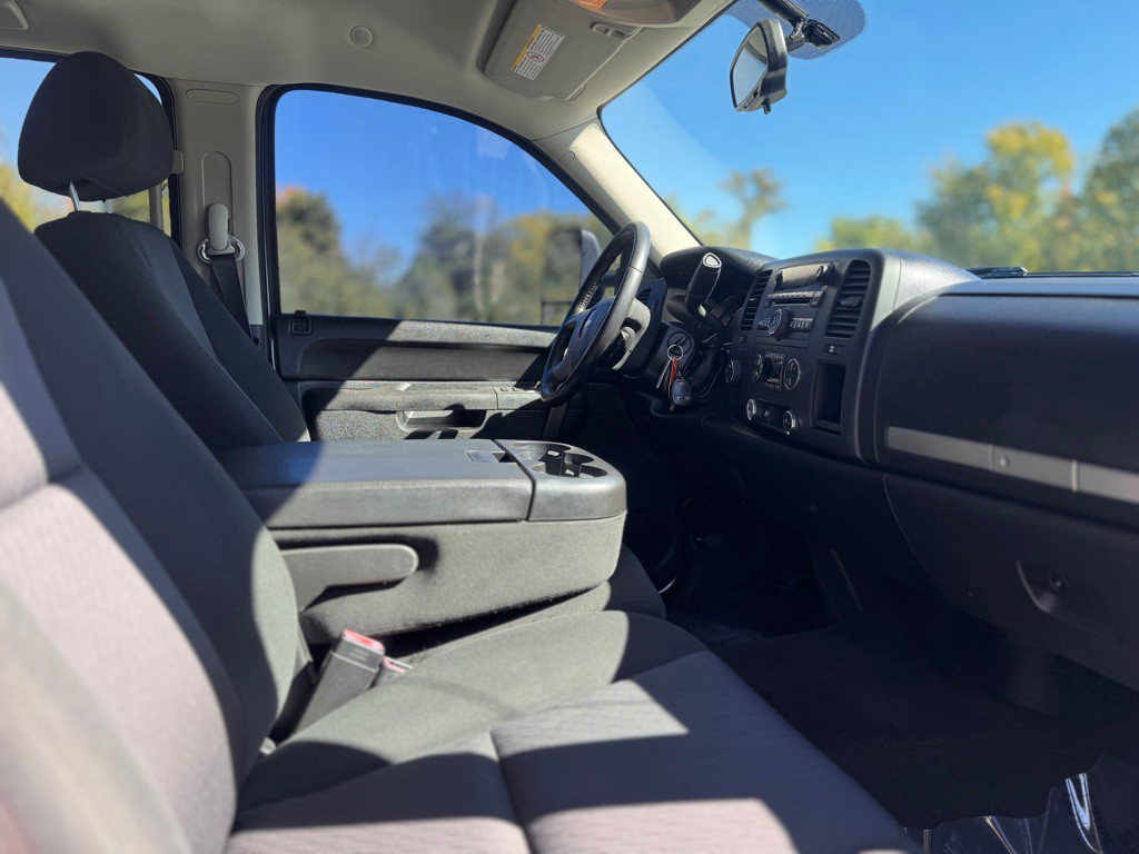 2012 Chevrolet Silverado 1500 Image 13