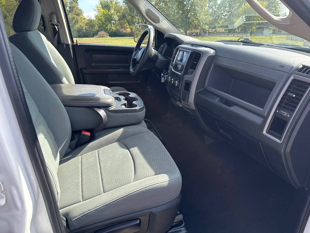 2018 RAM 1500 Image 12