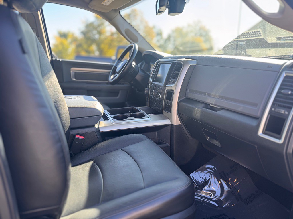 2015 RAM 1500 Image 10