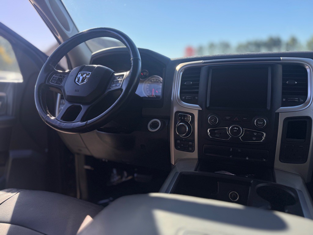 2015 RAM 1500 Image 12
