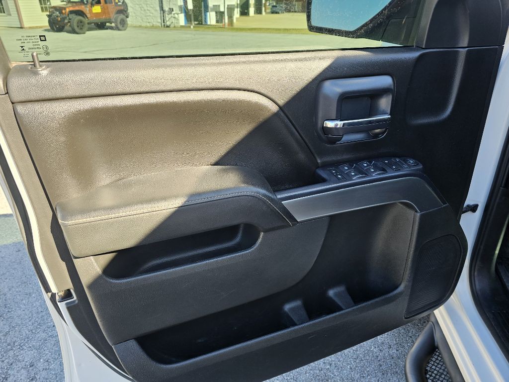 2014 Chevrolet Silverado 1500 Image 12